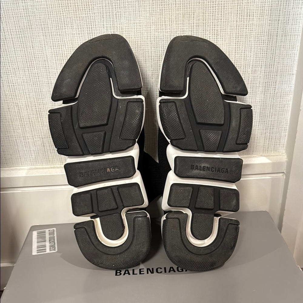 Balenciaga Black and White Sock Sneakers - Picture 3 of 5